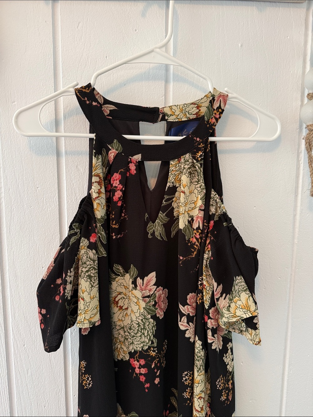 Blue Rair Floral Cold-Shoulder Drees - Picture 3 of 4